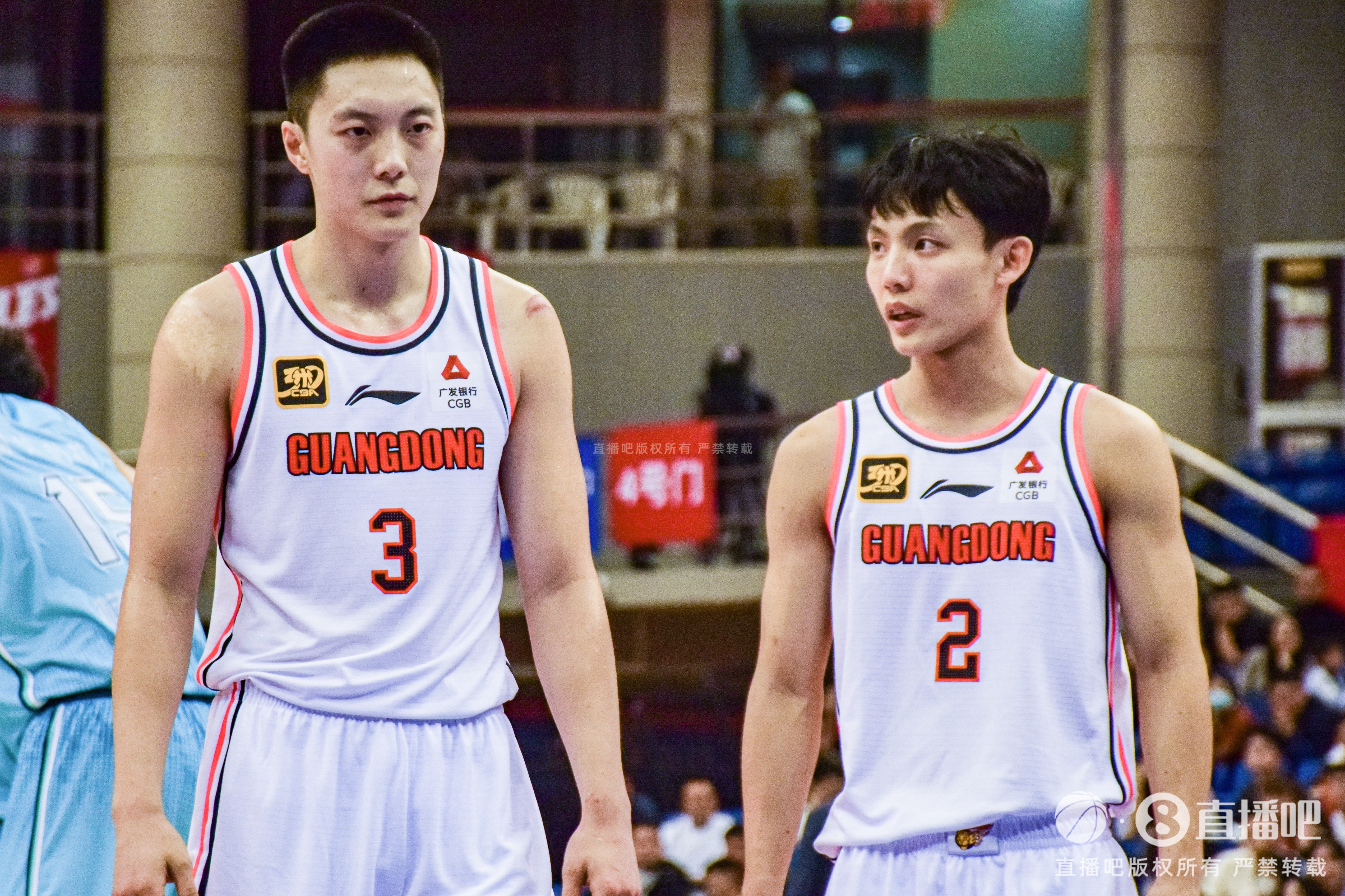 华体会下载-媒体人：广东阵容比过去几年宽裕很多 还需看外援的引进情况&amp;磨合