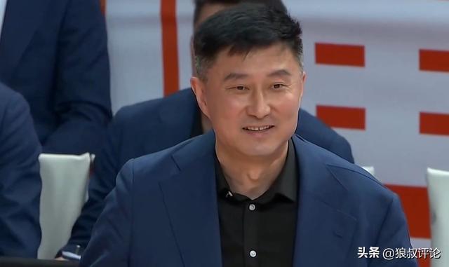 华体会官方-杜锋：拉科塞维奇首秀整体表现不错，但防守和分享球还需要磨合